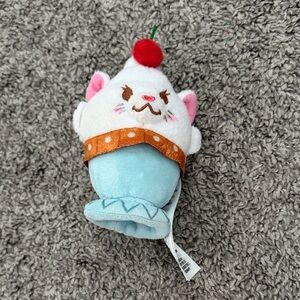 Disney munchlings Marie kittie Cupcake Plush Toy - White, Light Blue & Red